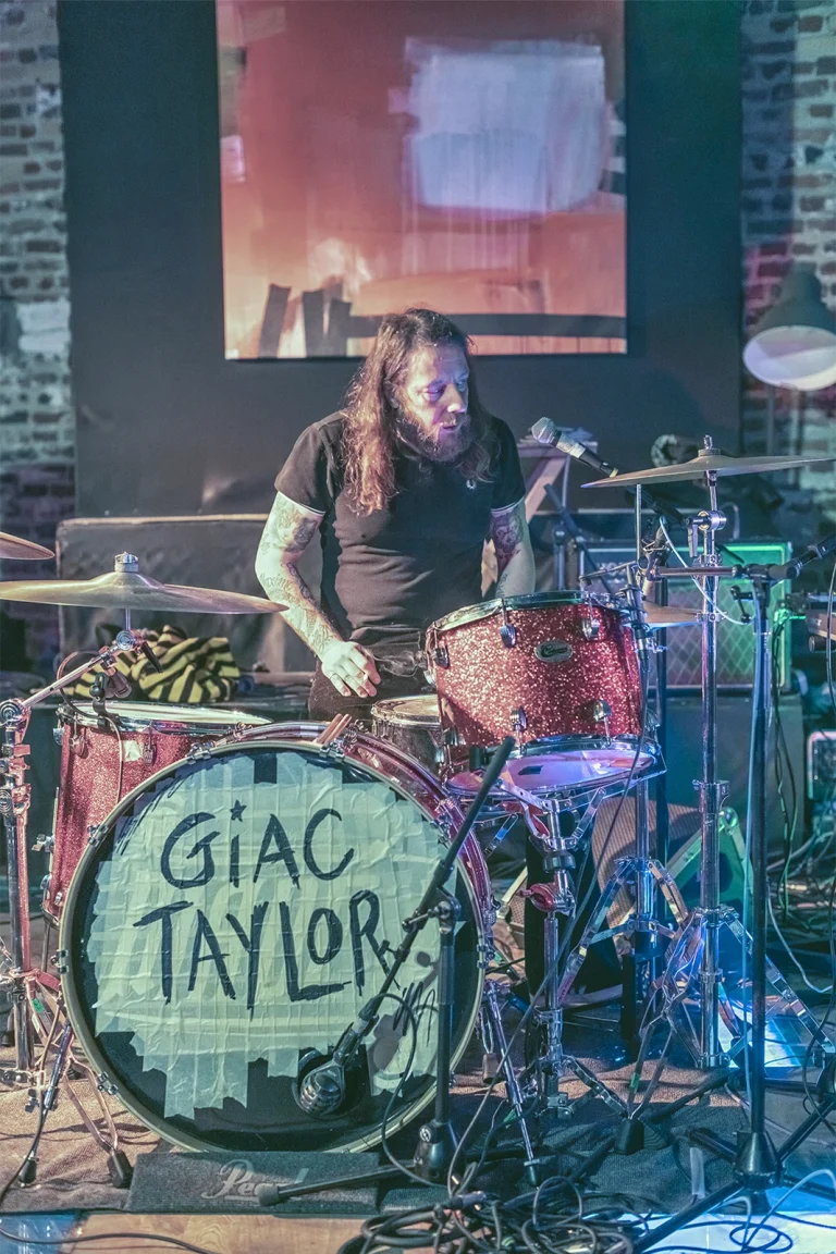 didier-vaneesbeck-concert-giac-taylor-illegal-2023-bruxelles-2521