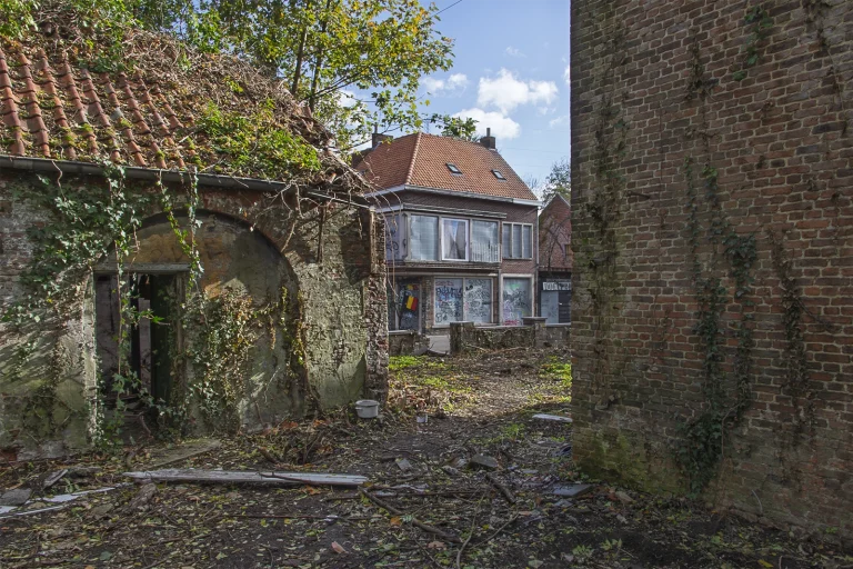 didier-vaneesbeck-reportage-professionnel-urbex-doel-2025-bruxelles-3139